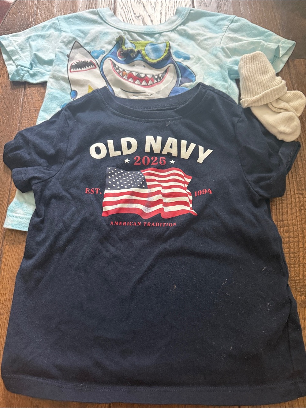 Old Navy Navy Blue T-Shirt with American Flag Graphic